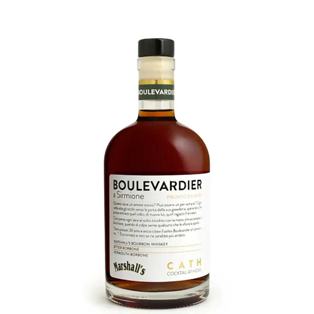 Boulevardier cocktail pronto da bere, con whiskey bourbon e vermouth, ideale per mixology italiana a casa
